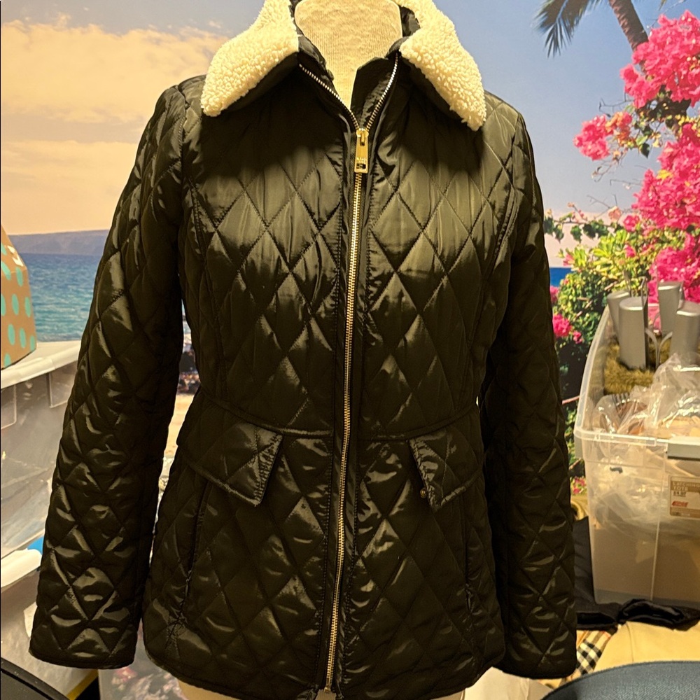 MICHAEL KORS Women's Sherpa Collar Diamond Quilted Jacket Black Size Small - Picture 5 of 9